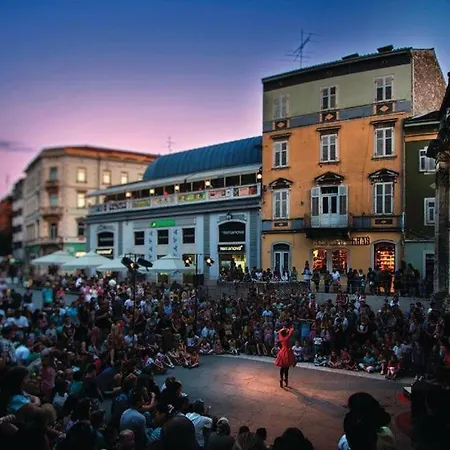 Valdebek 2 Apartament Pula